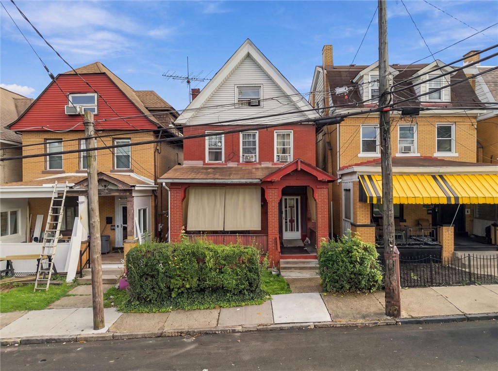 143 Margaret St — photo 1