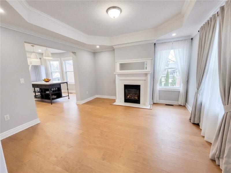 720 Nevin Ave — photo 2