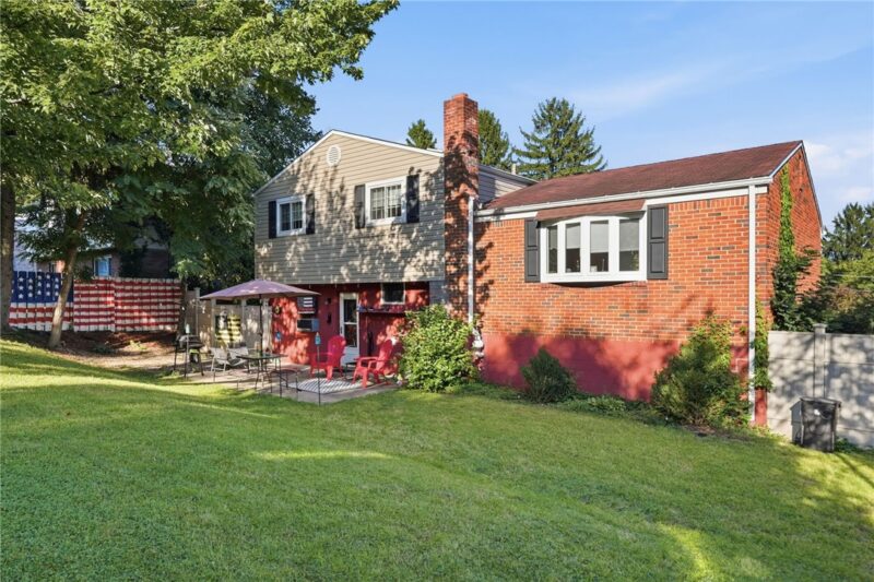 107 Dover Drive — photo 3