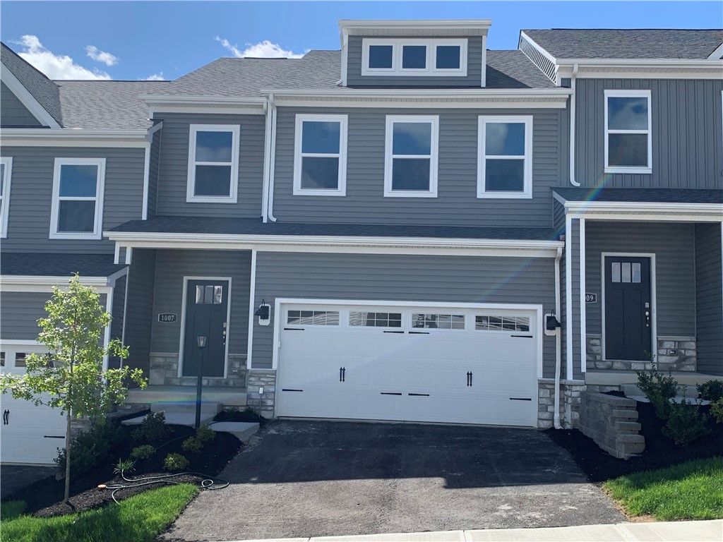 1007 Madisyn Lane — photo 1