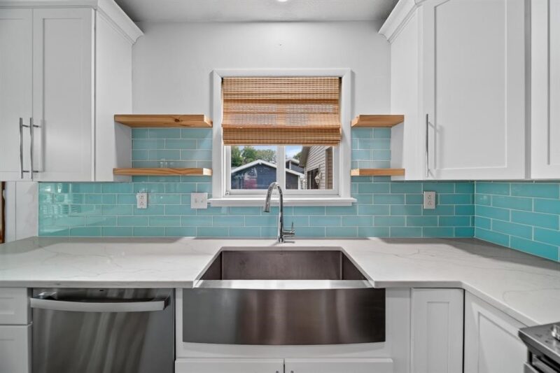 10828 SARGENT Street — photo 8