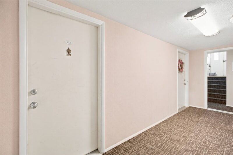 8005 Revere Pl — photo 2