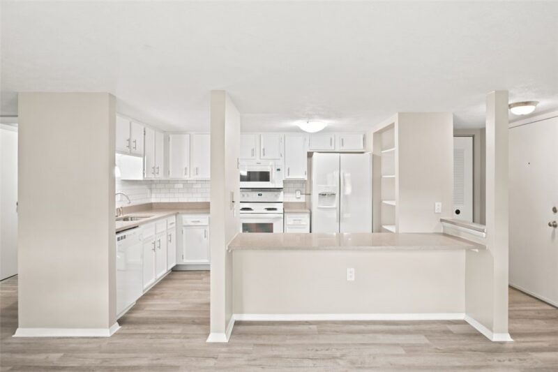 8005 Revere Pl — photo 4