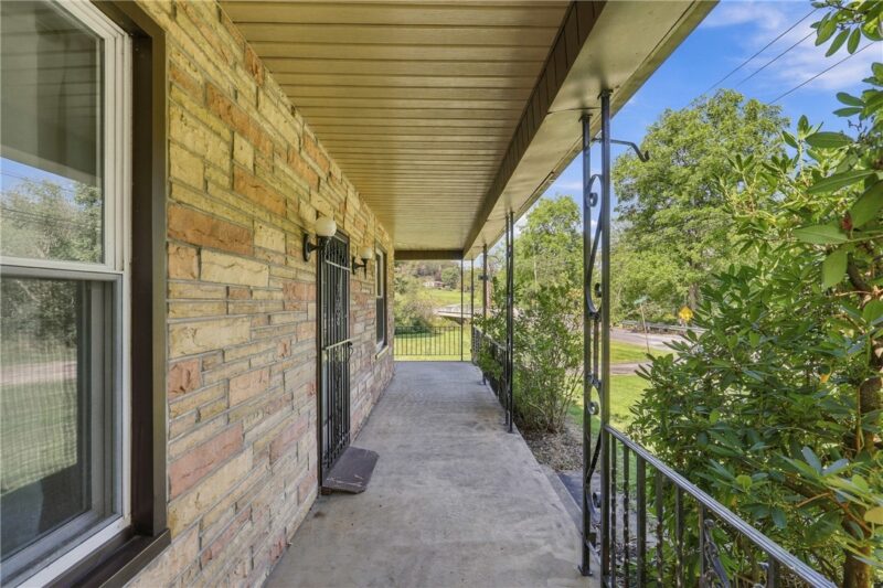 871 Brownstown Hill Road — photo 5