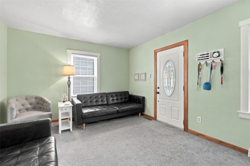 619 Aylesworth Ave — photo 8