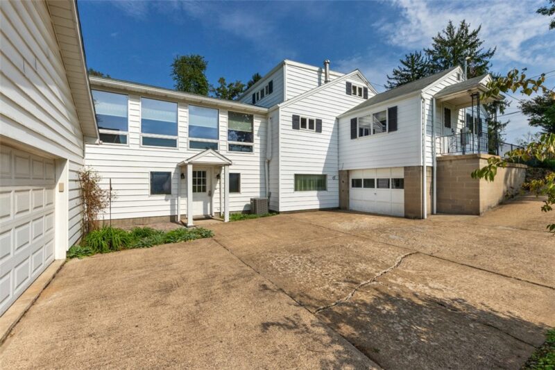 5374 Sardis Road — photo 4