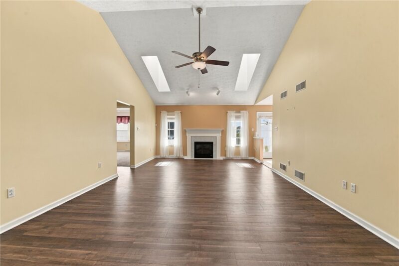 1010 Sunnyfield Ct — photo 5