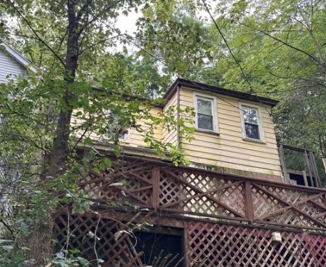 319 Strickler St — photo 1
