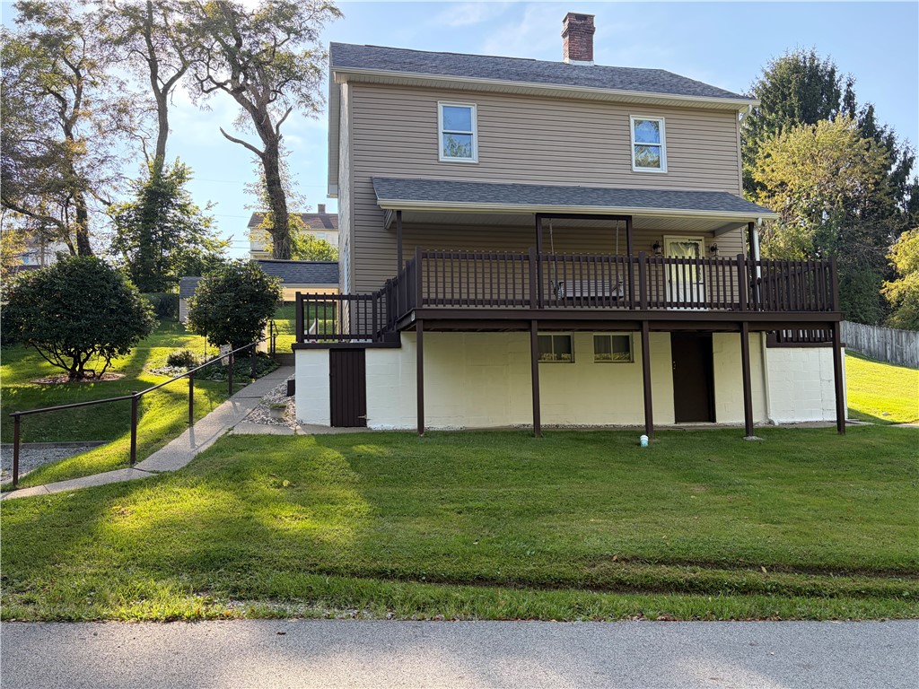 275 Maple St — photo 1
