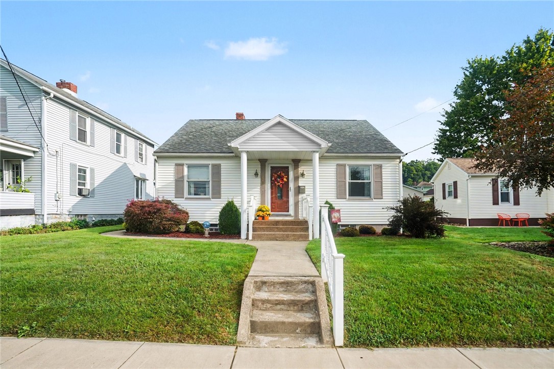 228 Hazel Ave — photo 1
