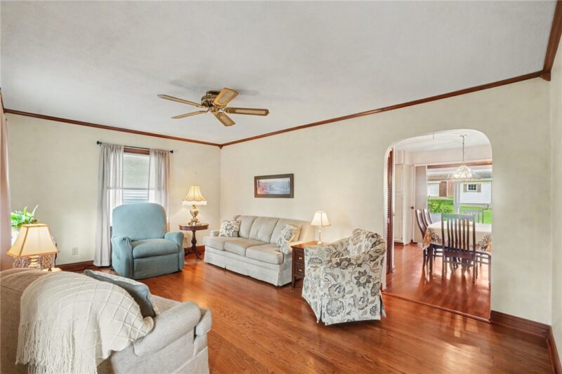 228 Hazel Ave — photo 6