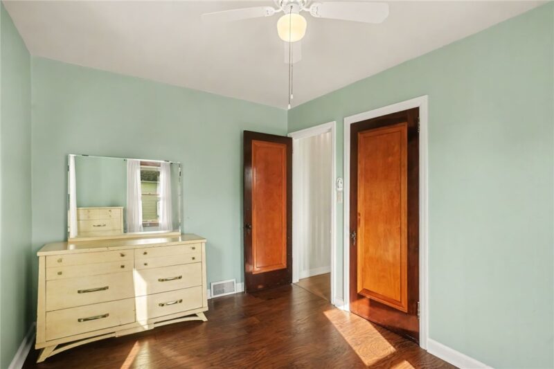 228 Hazel Ave — photo 8