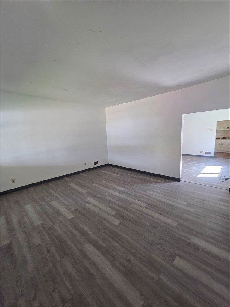 917 Union Ave — photo 3