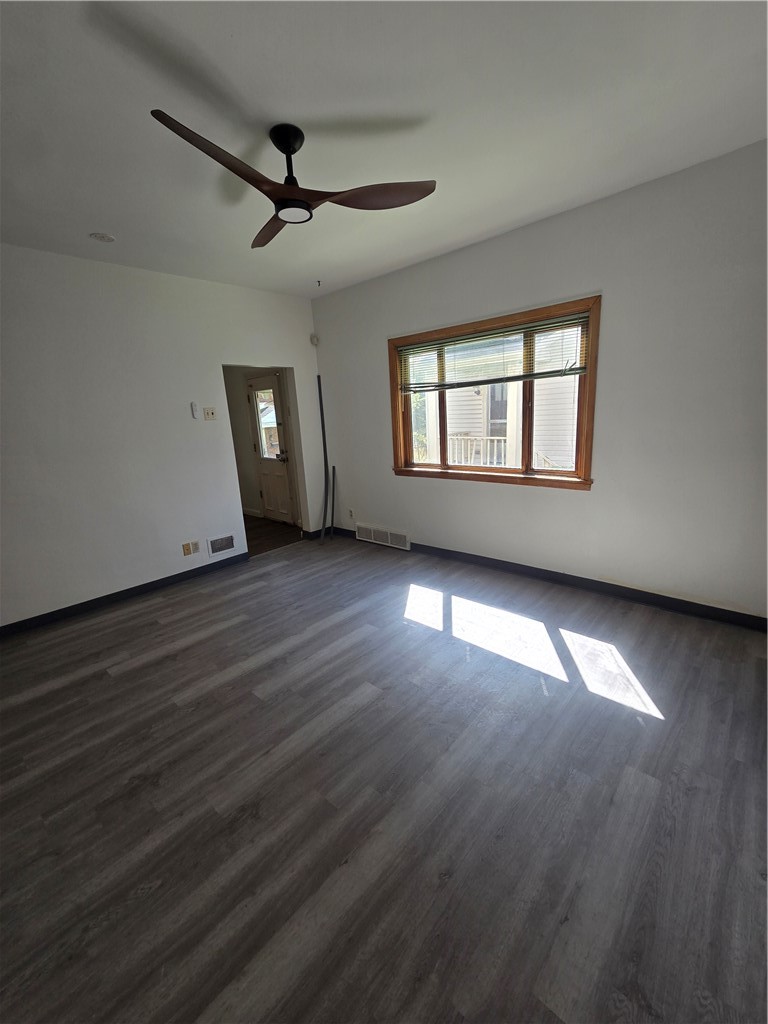 917 Union Ave — photo 4