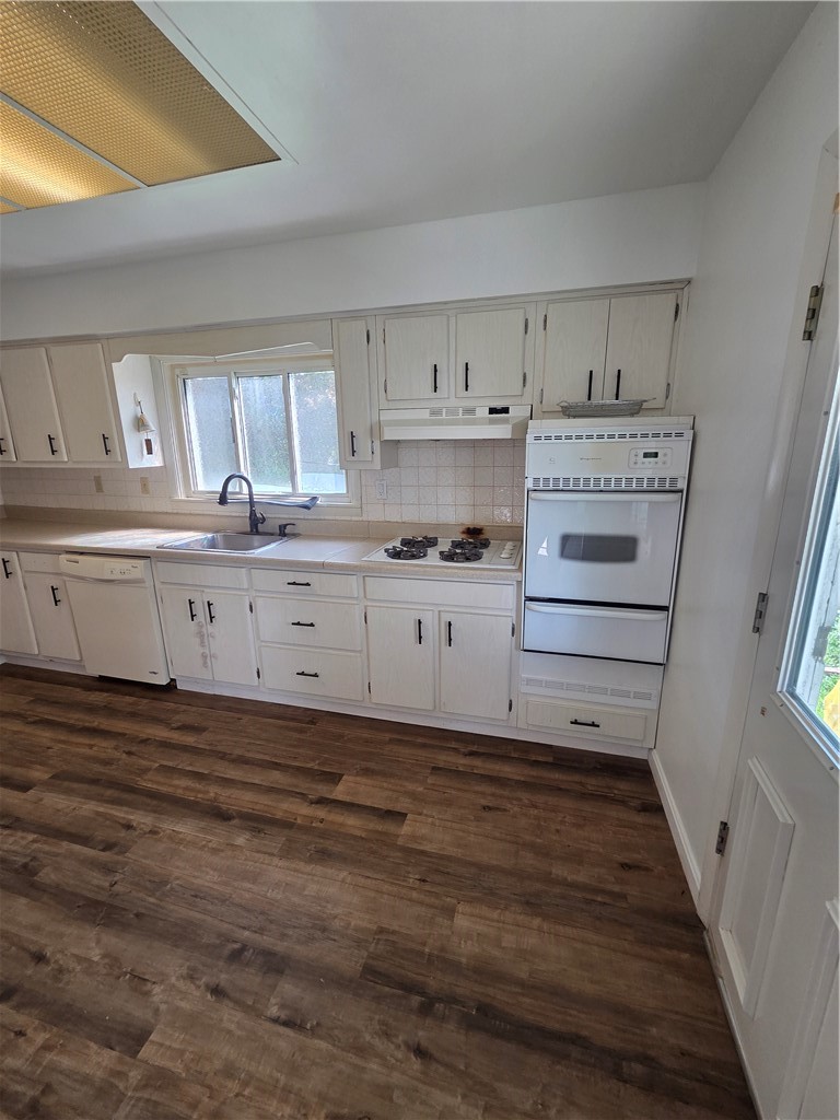 917 Union Ave — photo 8