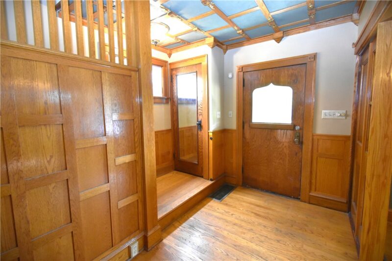 1406 Roemer Blvd — photo 6