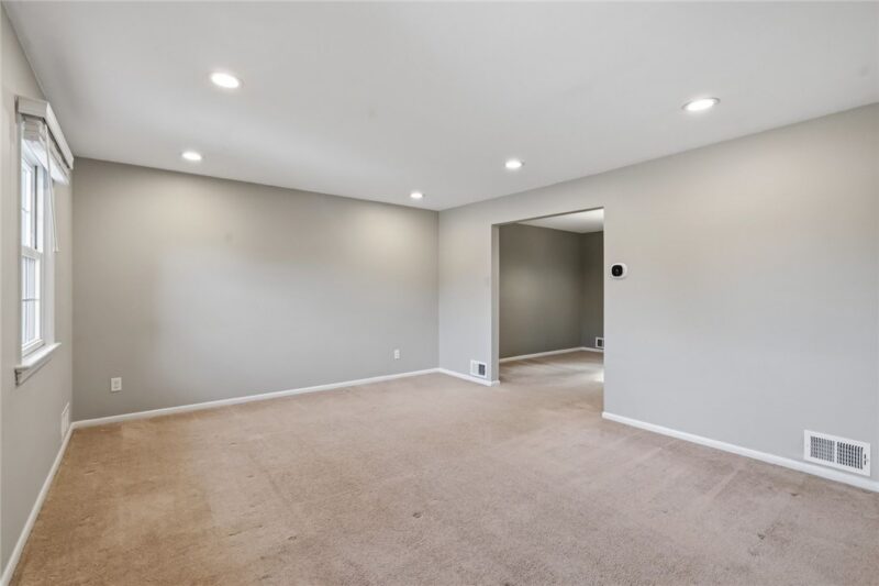 1349 Sturdy Oak Dr — photo 5