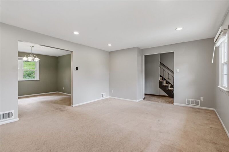 1349 Sturdy Oak Dr — photo 8