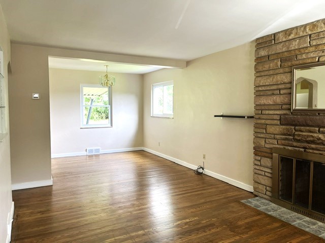 405 Clifton Ave — photo 3