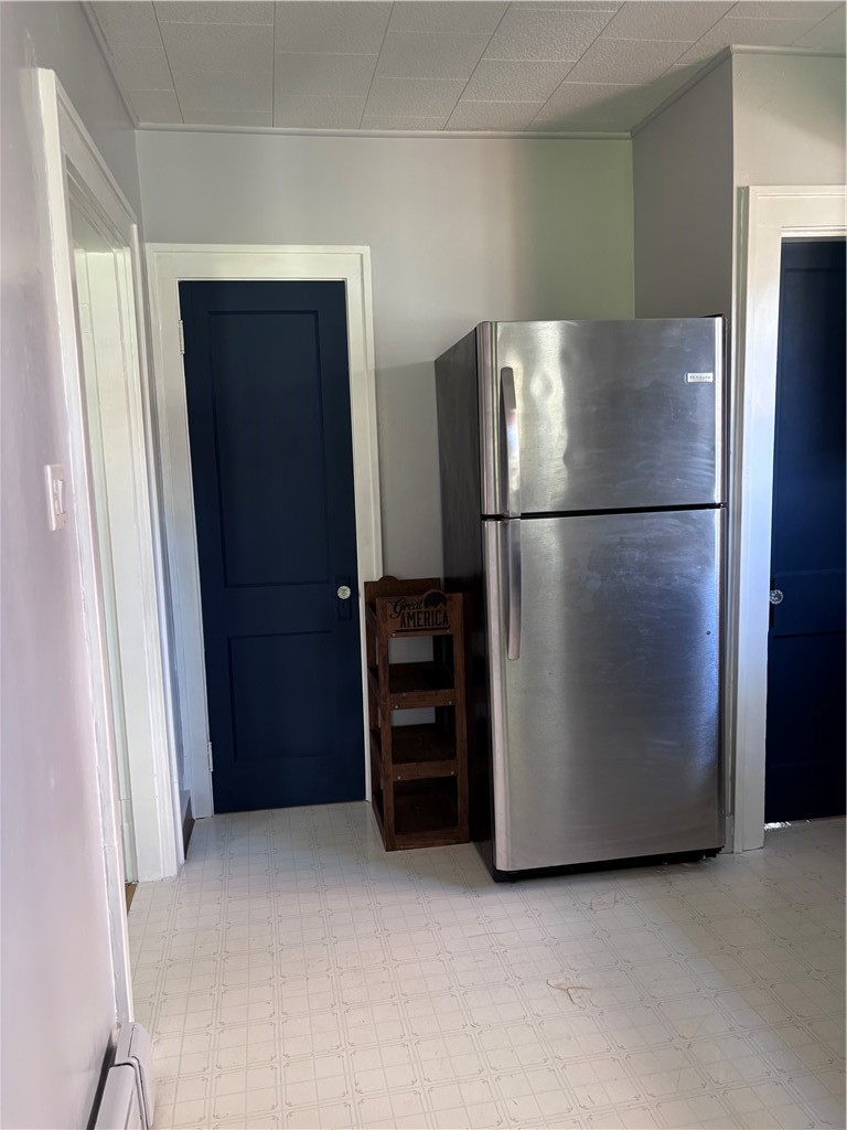516 Gilmore Ave — photo 4