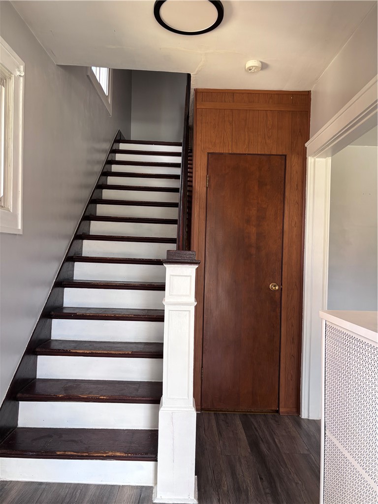 516 Gilmore Ave — photo 8