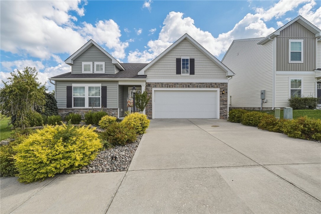 1040 Colonial Drive — photo 1