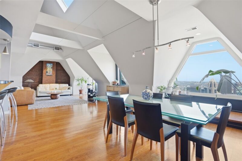 229 Grandview Avenue 3 — photo 4