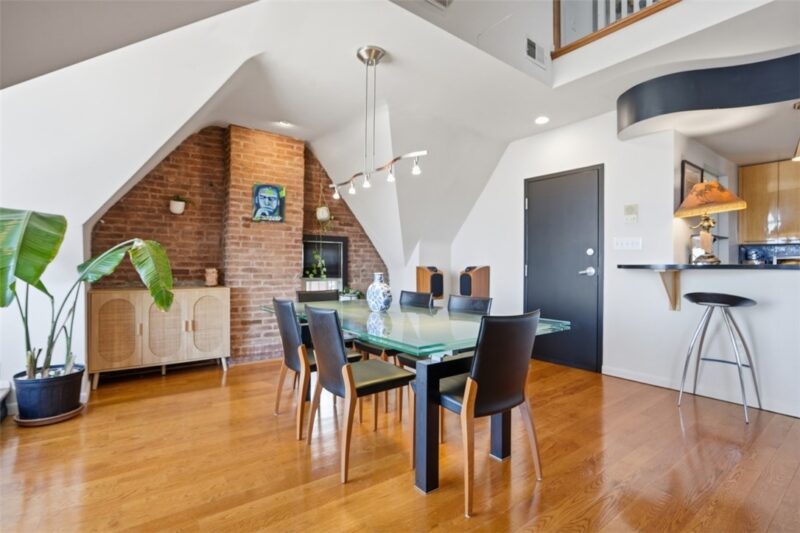 229 Grandview Avenue 3 — photo 6