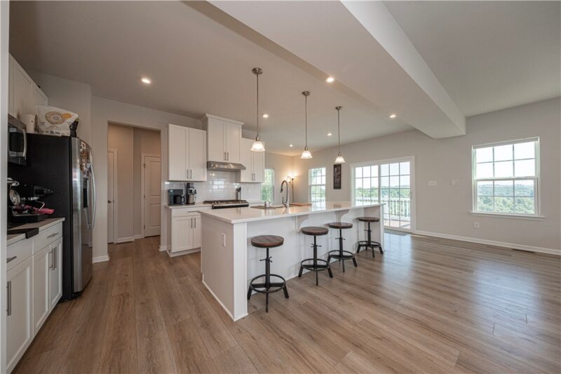 504 Blake Dr — photo 8