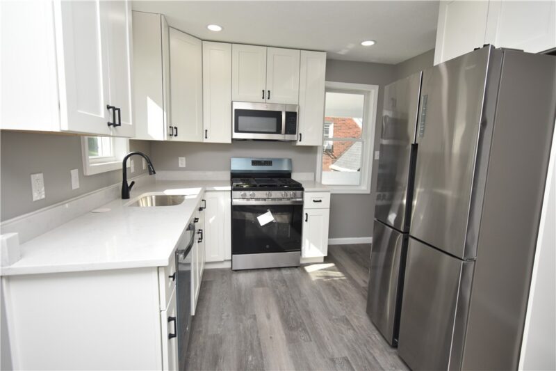 1305 Glencoe Ave — photo 5