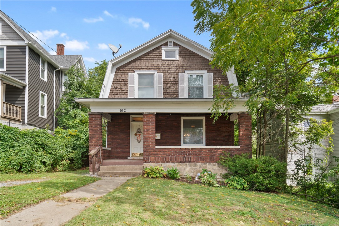 162 Oak St — photo 1