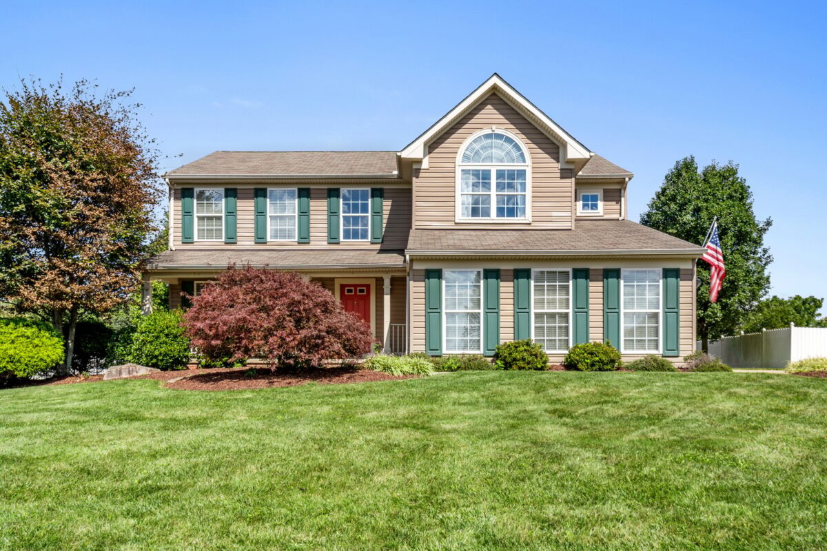 328 Aberdeen DRIVE — photo 1