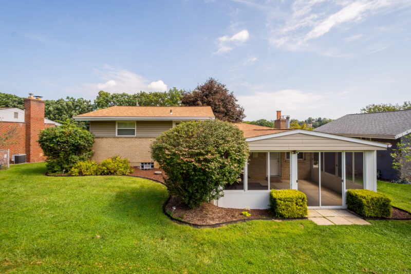 358 Yarrow Lane — photo 3