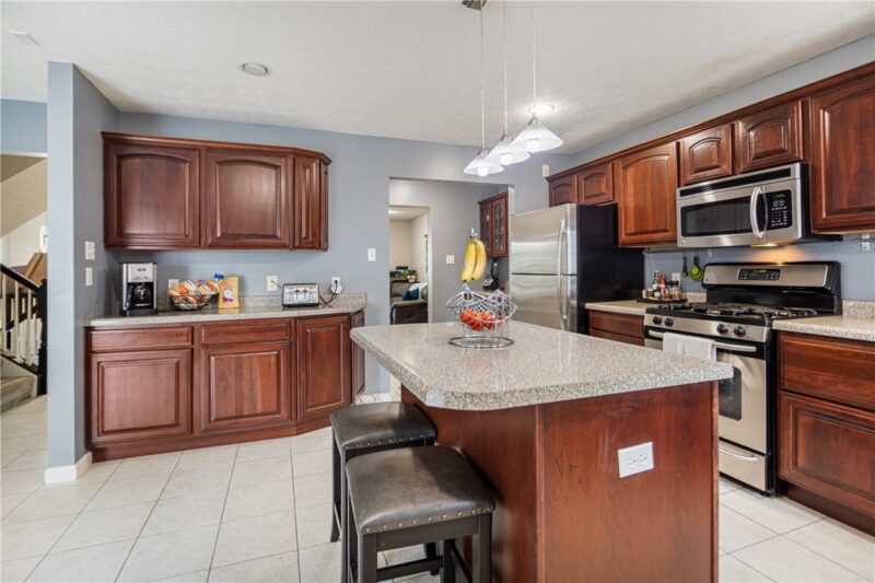 502 Garden Way — photo 8