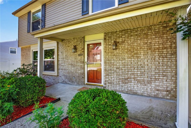 6555 Quaker Dr — photo 3