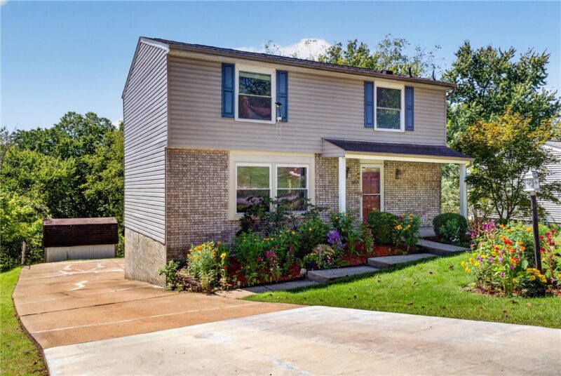 6555 Quaker Dr — photo 4