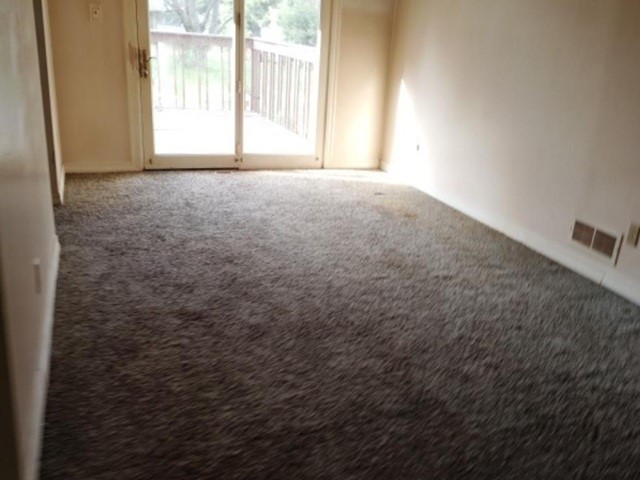 1109 Seneca Dr — photo 3