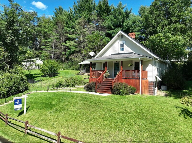 2 Vanceville Rd — photo 2
