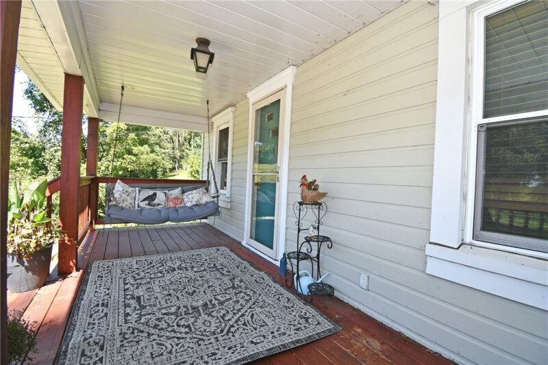 2 Vanceville Rd — photo 3