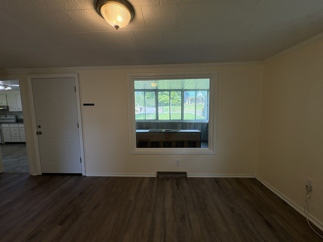 6365 Tuscarawas Rd — photo 6