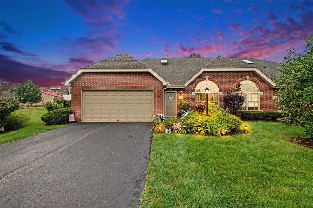 1504 Dunhill Court — photo 1