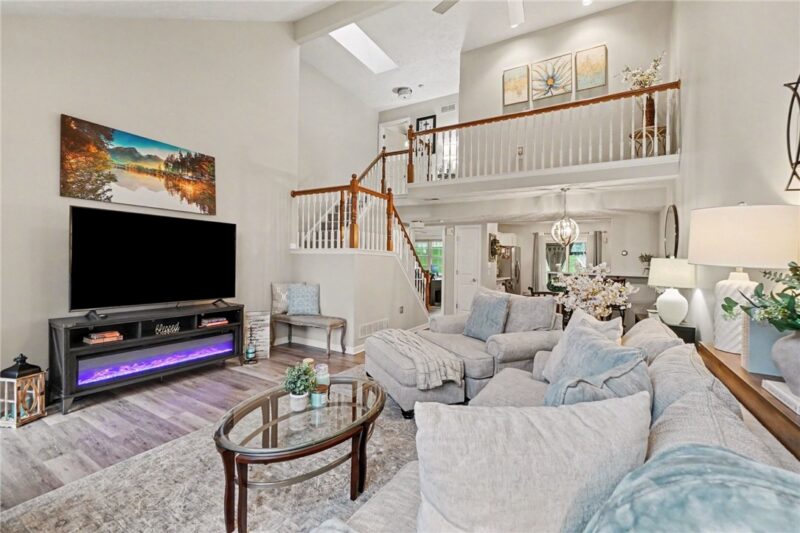1504 Dunhill Court — photo 7