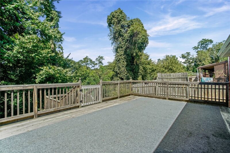 333 Walpole Drive — photo 3