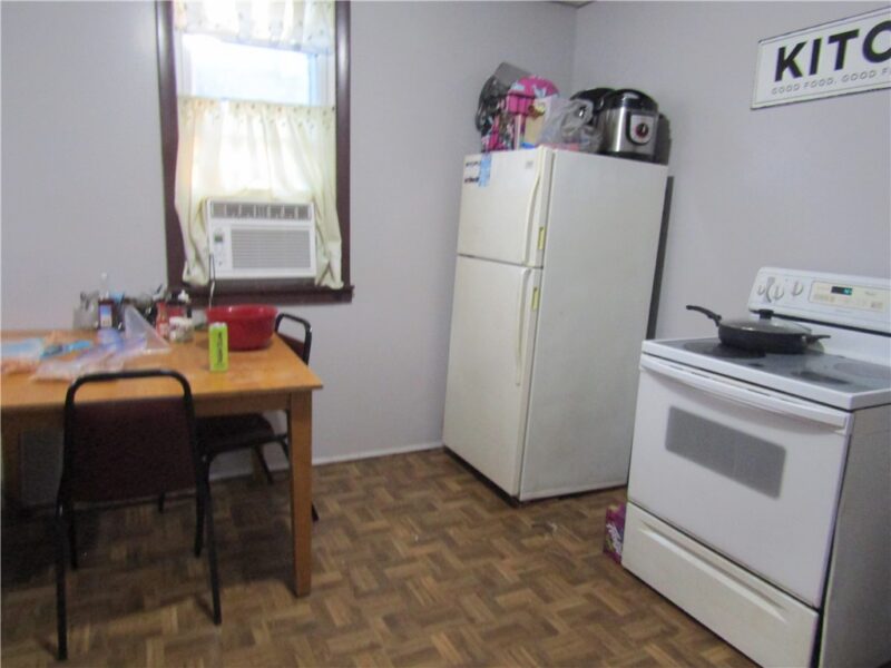 622-624 Kingview Rd — photo 5