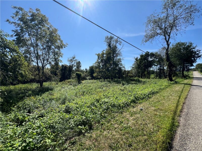 00 Brownfield Lane — photo 3