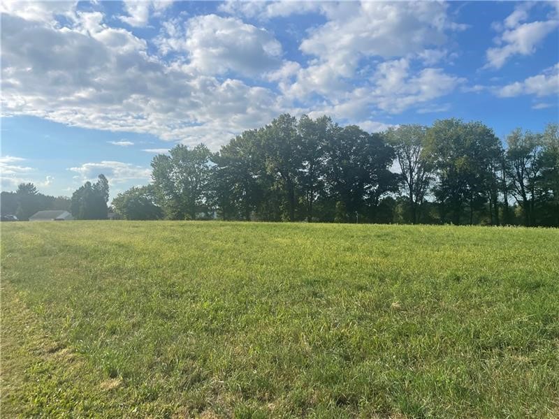 000 Perry Highway — photo 1