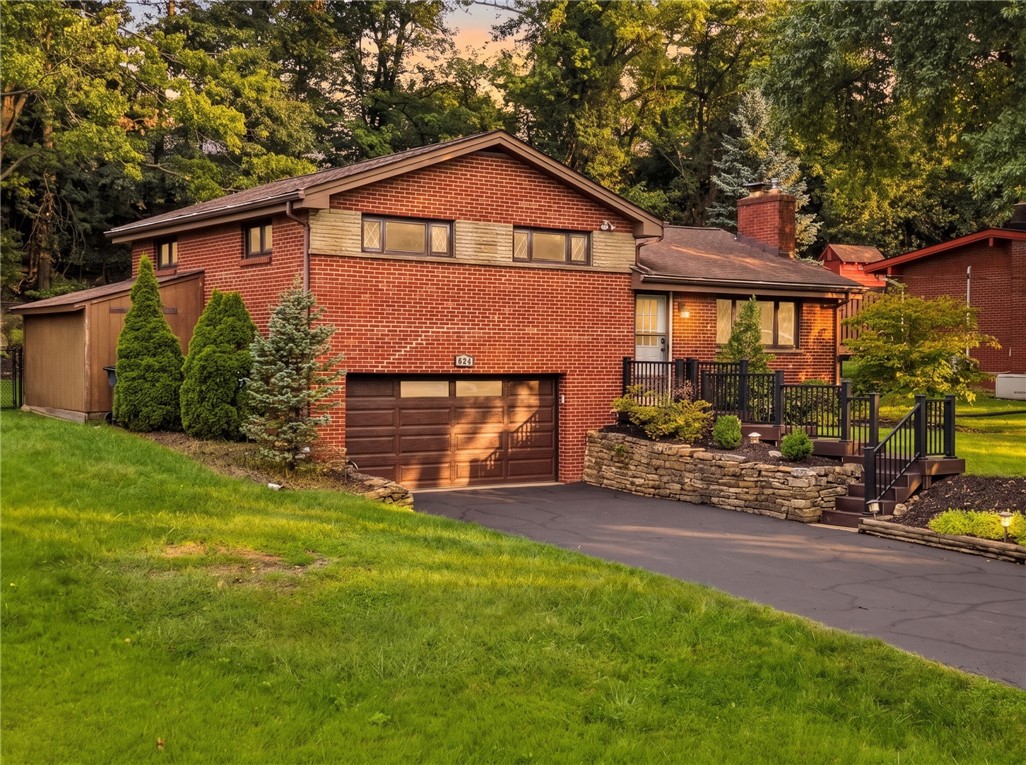 624 Fort Couch Rd — photo 1