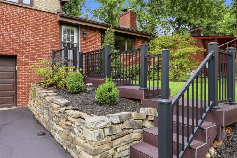 624 Fort Couch Rd — photo 5