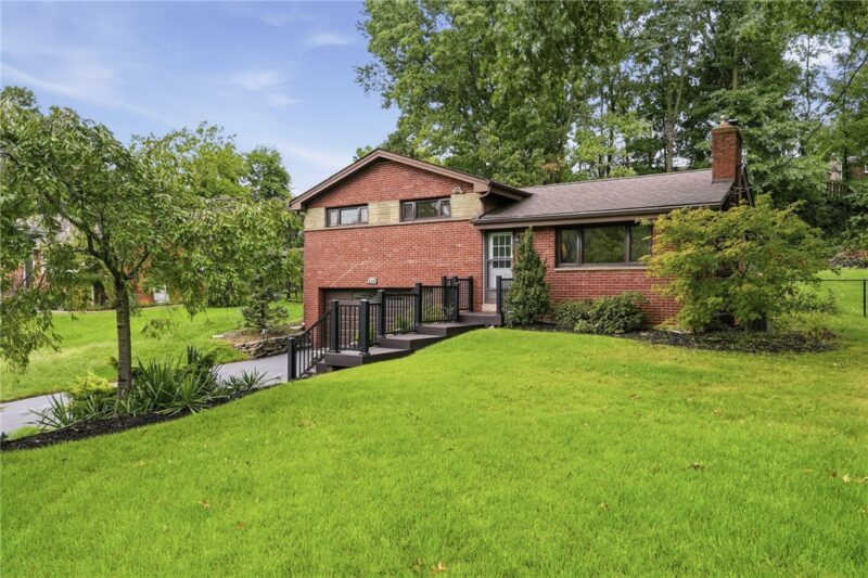 624 Fort Couch Rd — photo 8