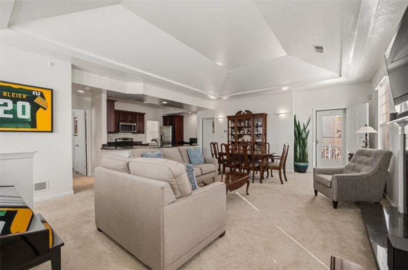 208 Adams Pointe Blvd 2 — photo 4